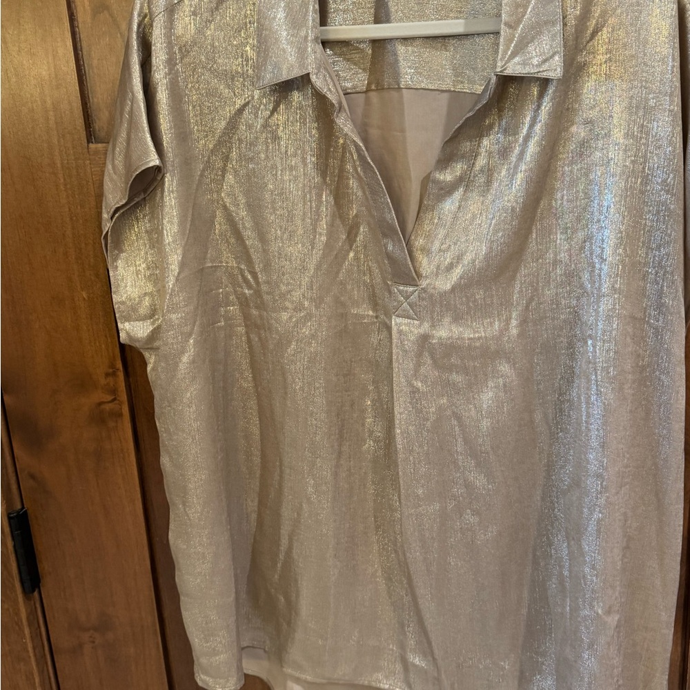 V neck top